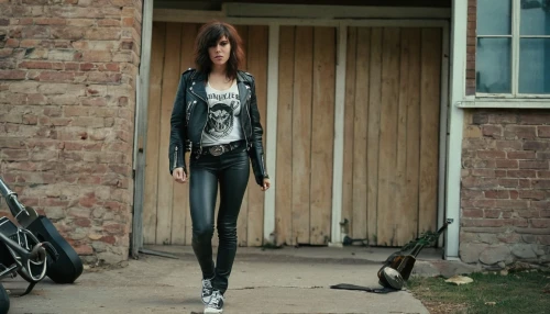 magpie cat,underworld,british semi-longhair,skinny jeans,alley cat,feline look,thrush,birds of prey,tights,leggings,long legs,puma,croft,magpie,stilts,birds of prey-night,knee-high boot,trousers,legs,leather boots,Photography,General,Cinematic