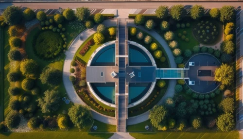 highway roundabout,roundabout,swim ring,helipad,rescue helipad,ski facility,soccer field,japanese zen garden,bird's-eye view,hospital landing pad,golf resort,round house,traffic circle,basketball court,inverted cottage,baseball diamond,the center of symmetry,vault (gymnastics),landscape plan,sewage treatment plant,Photography,General,Natural