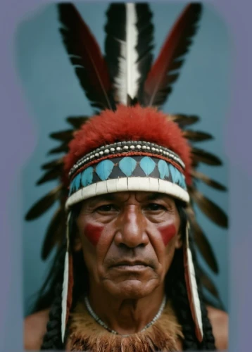 war bonnet,american indian,the american indian,red chief,amerindien,native american,tribal chief,indian headdress,chief cook,feather headdress,red cloud,anasazi,indians,headdress,indigenous,shamanism,aborigine,mountain hawk eagle,chief,first nation