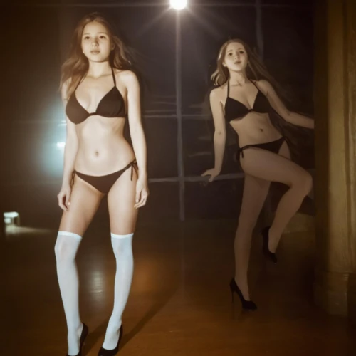 agent provocateur,burlesque,see-through clothing,neo-burlesque,model,female model,plus-size model,puma,ballerina,mannequins,models,belt with stockings,knee-high socks,underwear,undergarment,plus-size,looking through legs,tutu,ballerinas,stockings