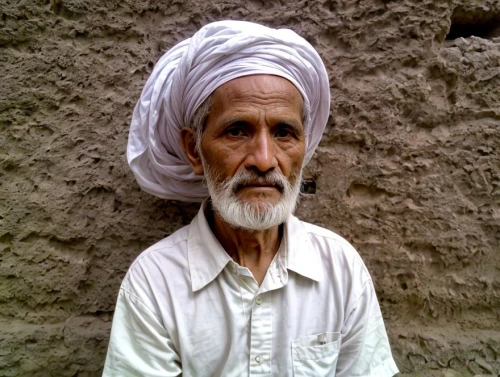 turban,afghani,pensioner,elderly man,hoggar,karakoram,pakistani boy,turpan,bedouin,grandfather,baloch,baghara baingan,ibn tulun,sikh,afghan,old age,old man,gaddi kutta,durman,old human