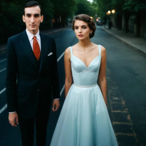 vintage man and woman,wedding photo,wedding couple,wedding icons,vintage boy and girl,silver wedding,wedding dresses,bride and groom,beautiful couple,roaring twenties couple,bridal party dress,pre-wedding photo shoot,wedding photography,wedding dress train,couple goal,just married,newlyweds,bridal clothing,man and wife,walking down the aisle