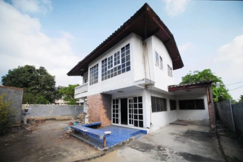 rumah gadang,two story house,house for sale,model house,cube house,house for rent,house shape,core renovation,residential house,house facade,old house,renovate,old colonial house,private house,renovation,house front,frame house,build by mirza golam pir,residential property,crooked house