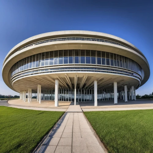 oval forum,tempodrom,autostadt wolfsburg,dhammakaya pagoda,360 ° panorama,musical dome,oval,the observation deck,semicircular,kettunen center,reichstag,futuristic architecture,spherical image,360 °,scott afb,semi circle arch,hall of nations,amphitheater,colonnade,general atomics,Photography,General,Realistic