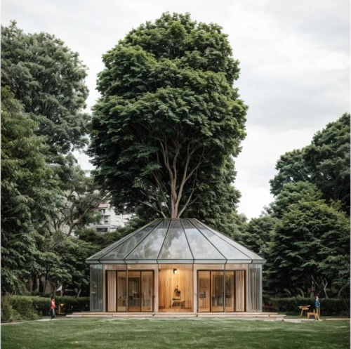 mirror house,timber house,forest chapel,greenhouse cover,frame house,pop up gazebo,summer house,greenhouse,garden shed,insect house,cooling house,cubic house,archidaily,gazebo,cube house,californian white oak,wooden sauna,house in the forest,inverted cottage,house shape,Architecture,Commercial Building,Modern,Garden Modern
