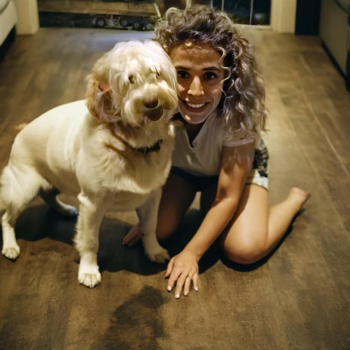 girl with dog,cockapoo,cavapoo,labradoodle,spinone italiano,cocker spaniel,boy and dog,goldendoodle,miniature poodle,poodle crossbreed,poodle,american cocker spaniel,english cocker spaniel,lagotto romagnolo,toy poodle,farrah fawcett,standard poodle,female dog,cavachon,longhaired whippet