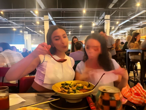 to eat lunch,competitive eating,foodies,pepper and salt,to have lunch,tapas,chop sticks,food court,hands holding plate,migas,foodie,salt and pepper,the girl's face,chilies,singingbowls,social,enjoy the meal,platting food,appetite,restaurants
