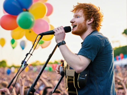 ed fu,ed-deir,balloons,ginger nut,irish balloon,ginger,guitar pick,blue balloons,red balloons,the guitar,microphone,ginger rodgers,beach ball,wireless microphone,redheaded,heart balloons,singing,balloon,happy birthday balloons,playing the guitar,Illustration,Japanese style,Japanese Style 17
