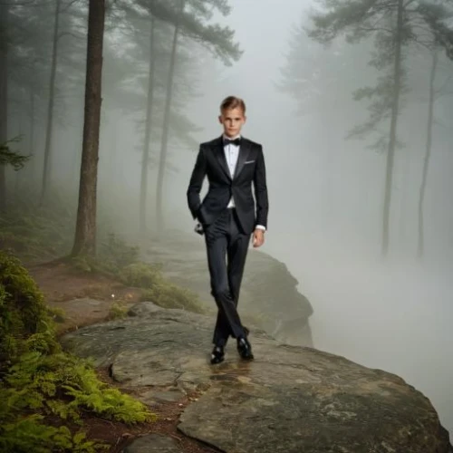 woman in menswear,men's suit,tuxedo,suit trousers,formal guy,male model,tilda,wedding suit,tuxedo just,formal wear,slender,menswear for women,james bond,david bowie,suit,the suit,north american fog,men's wear,a black man on a suit,vanity fair