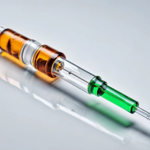 insulin syringe,hypodermic needle,disposable syringe,train syringe,coda alla vaccinara,syringe,syringes,digital vaccination record,cbd oil,injection,diabetic drug,injecting,stop vax,injected,cannabidiol,insulin,vaccine,electronic cigarette,medical procedure,anaphylaxis