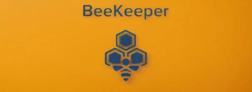 beekeeper,beekeeper plant,beekeeper's smoker,pepper beiser,beekeepers,bee,gatekeeper (butterfly),beekeeping,beekeeping smoker,bee keeping,bee-keeping,scepter,bookkeeper,beatenberg,housekeeper,bellpepper,beeswax,zookeeper,pepper,bees,Pure Color,Pure Color,Orange