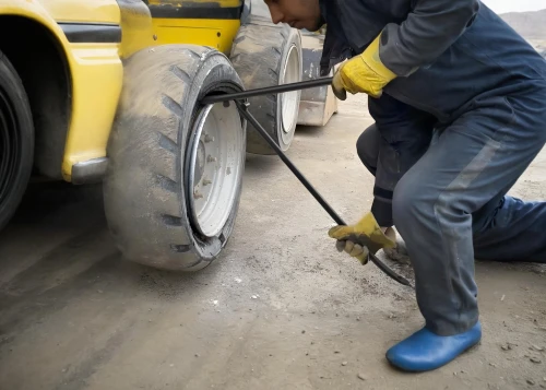 tire service,tyre pump,tire pump,tire inflator,tire care,automotive tire,car tyres,tire recycling,car tire,concrete grinder,street cleaning,rubber tire,car repair,roll-on-roll-off,cleaning service,synthetic rubber,angle grinder,car mechanic,cleaning car,brakes maintenance