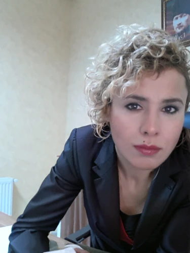 businesswoman,business woman,short blond hair,bussiness woman,webinar,office worker,moscow watchdog,business time,online meeting,video call,job interview,videoconferencing,birce akalay,oria hotel,work at home,business training,video conference,business angel,female doctor,interview