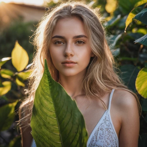 wallis day,malibu,garanaalvisser,ivy,floral,beautiful girl with flowers,linden blossom,beautiful young woman,lei,white beauty,blonde girl,blonde woman,pretty young woman,sydney barbour,natural,natural cosmetic,angelic,natural color,beautiful face,marie leaf,Photography,Documentary Photography,Documentary Photography 30