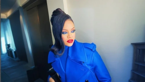 fashion doll,fashion dolls,designer dolls,vintage doll,doll looking in mirror,model doll,female doll,barbie doll,royal blue,realdoll,collectible doll,mazarine blue,dita,dress doll,cobalt blue,blue dress,fashion shoot,coat color,mean bluish,artist's mannequin