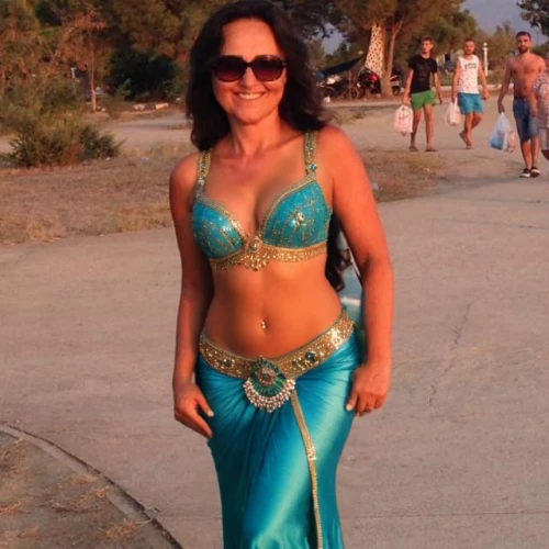 bellydance,sirena,caribana,mariska,genuine turquoise,pallu,gitana,marisela,saldana,melina,jogbra,rhonda rauzi,turquoise,choli,helgenberger,inara,tarsila,sarita,zulma,imperatriz