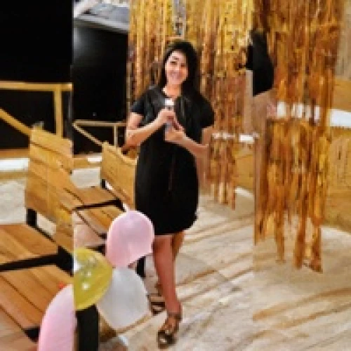 gold and black balloons,party garland,social,party decoration,eighteenth,anniversay,birthday party,golden weddings,shilla,kids party,nineteenth,anniverary,debutant,sofitel,occasion,champagne reception,hosting,eventos,fauchon,swissotel