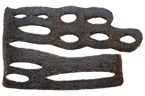 iron chain,photogrammetry,rusty chain,3d object,vertebral,vertebra,tsuba,grillwork,iron,breastbone,engine block,deformations,molten metal,crocodile skin,microvilli,golgi,intervertebral,briquette,encrusting,osteoclast,Conceptual Art,Sci-Fi,Sci-Fi 12