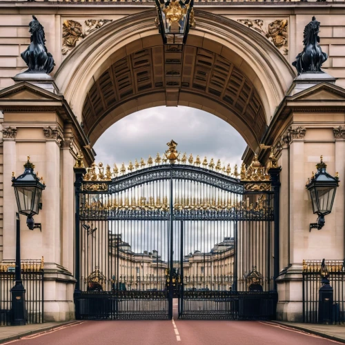 buckingham palace,gated,gates,iron gate,europe palace,front gate,catherine's palace,versailles,enfilade,royal palace,hôtel des invalides,the royal palace,palace,hermitage,metal gate,railings,crown palace,fence gate,the palace,peterhof palace,Photography,General,Realistic