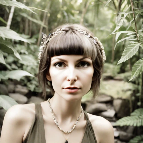 faerie,fairie,biophilia,amelie,faery,amazonica,flapper,violet head elf,gotye,fairy queen,nolwenn,jungly,kimbra,ladytron,jungles,vintage girl,tigerlily,karmin,saria,vintage woman,Photography,Polaroid