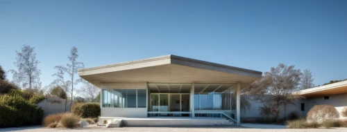 dunes house,mid century house,mahdavi,modern house,siza,eichler,champalimaud,kibbutzim,cubic house,neutra,cube house,residential house,tugendhat,modern architecture,house shape,eisenman,archidaily,associati,frame house,vivienda