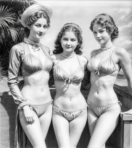 negligees,twenties women,vintage girls,borzage,radebaugh,ziegfield,flappers,the three graces,1940 women,mary pickford - female,mary pickford,stewardesses,ziegfeld,retro women,desilu,vintage women,irishwomen,burlesques,cockettes,vintage photo
