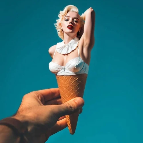 woman with ice-cream,ice cream cone,marilyn monroe,ice cream,ice creams,whipped ice cream,pin-up model,icecream,pin-up girl,marylin,aglycone,pin ups,sundae,marylyn monroe - female,pin up girl,cornetto,marylin monroe,retro pin up girl,lody,gelati