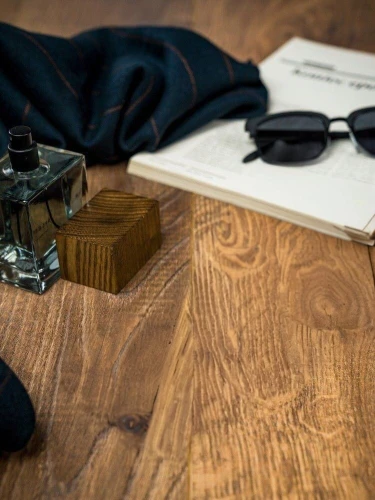 cajon microphone,tabletop photography,still life photography,wood background,music instruments on table,wooden board,product photography,wooden table,helios 44m-4,wooden box,wood floor,still life elegant,wooden desk,summer flat lay,aviators,coffee table,wood grain,wooden background,parquetry,wooden clip