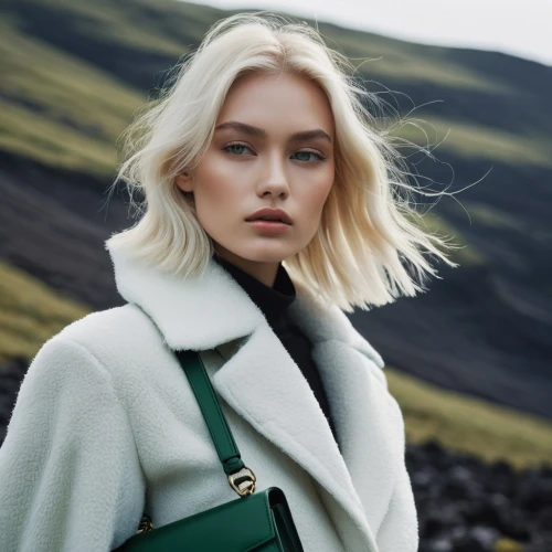 frederikke,maxmara,chorkina,alexandersson,marni,shearling,cashmere,tilda,filippa,hedvig,elle,windswept,hadid,fendi,demarchelier,woolmark,dior,prada,faroe,tuuli,Photography,Fashion Photography,Fashion Photography 10