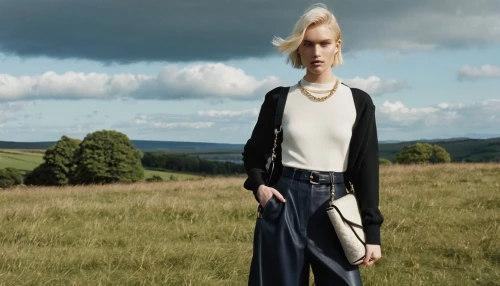 swinton,delvaux,goldfrapp,countrywoman,austra,ladyhawke,shepherdess,countrywomen,allude,claudie,wiglesworth,woman in menswear,tilda,lapsley,ginta,lalanne,bovey,englishwoman,florrie,endsleigh,Photography,General,Realistic