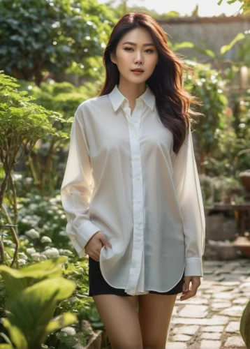 white shirt,xiaofei,yandong,kaew chao chom,blouse,yunjin,menswear for women,kikkawa,heungseon,uee,white clothing,chonnam,pakorn,davichi,baju,soju,vietnamese woman,ailee,shirting,kaew,Photography,General,Natural