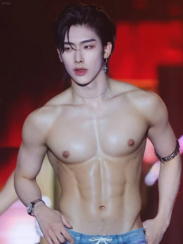 taek,minjun,seongjong,yangyang,pectorals,muscleman,mingjie,pecks,hyuk,daewon,gadh,muscled,sixpack,taeyang,xueyong,unb,kanin,tuan,body building,badan