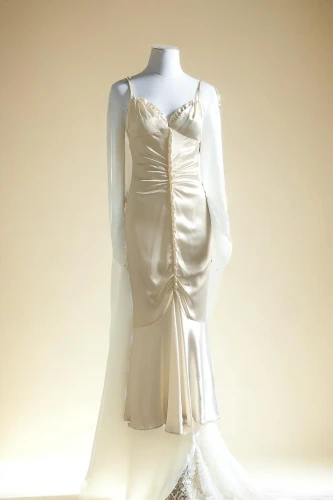 dress form,bridal gown,wedding gown,bridal dress,wedding dress,a floor-length dress,vionnet,artist's mannequin,wedding dresses,evening dress,dead bride,poiret,white silk,wedding dress train,raw silk,tahiliani,bridal,hochzeit,garment,draping