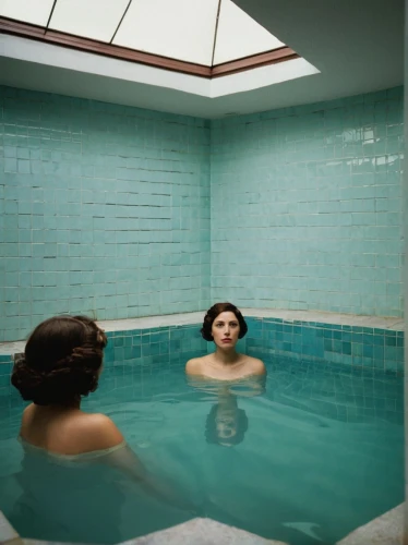dicorcia,the girl in the bathtub,bourdin,thermae,mikvah,bathhouses,thalassotherapy,hamam,hydrotherapy,baths,aqua studio,spa,dug-out pool,jacuzzis,eggleston,therme,bathhouse,photo session in the aquatic studio,health spa,amelie,Photography,Documentary Photography,Documentary Photography 06