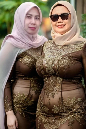 raya,nurhayati,kebaya,sukmawati,burkinabes,megawati,hijaber,hijabs,fadilah,titas,fatmawati,kartini,kurung,siti,bunda,jatiyatabadi,indonesian women,mulyasari,aurat,mastura