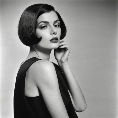 hathaway,demarchelier,roitfeld,avedon,hepburn,blumenfeld,audrey hepburn,fonteyn,chignon,edwige,baccara,callas,audrey hepburn-hollywood,vampira,goldwell,streitfeld,model years 1960-63,gena rolands-hollywood,vintage woman,knightley,Photography,Black and white photography,Black and White Photography 09