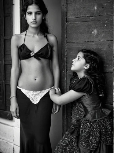 little girl and mother,photographing children,vinoodh,little girls,cocorosie,young model istanbul,viveros,companias,demarchelier,brassai,doll looking in mirror,doisneau,children girls,taboos,vintage boy and girl,damsels,avedon,chicanas,little boy and girl,photo shoot children,Photography,Black and white photography,Black and White Photography 01