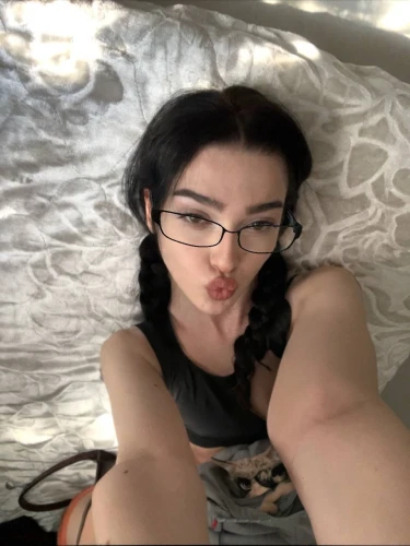 camming,cammin,sgh,webcam,muah,besos,web cam,girl in bed,specky,pigtails,becca,kisses,pigtail,with glasses,lilyana,webcams,pout,pouting,hiyya,laying down