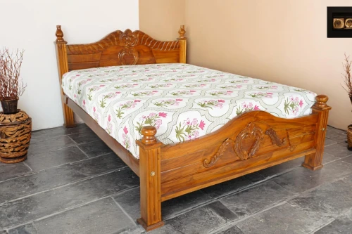 bedstead,bedroomed,bed linen,oilcloth,bedchamber,coverlet,daybed,footboard,kantha,bedclothes,donghia,gustavian,nettlebed,beddia,bedroll,bedsheet,patterned wood decoration,baby bed,daybeds,divan