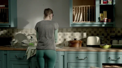 girl in the kitchen,gorenje,domesticity,indesit,cocina,domestic,gaggenau,cupboards,the kitchen,hotpoint,cucina,kitchen,kitchen interior,kitchens,housework,scavolini,kitchenettes,frigidaire,cleaning woman,electrolux