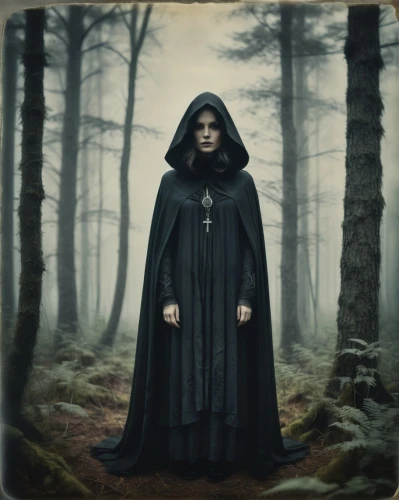 hecate,gothic woman,prioress,norns,hekate,malefic,covens,witchfinder,gothic portrait,isoline,martyrium,mourners,wiccan,darkling,black coat,cloak,the witch,crone,mourner,druidry,Photography,Documentary Photography,Documentary Photography 03
