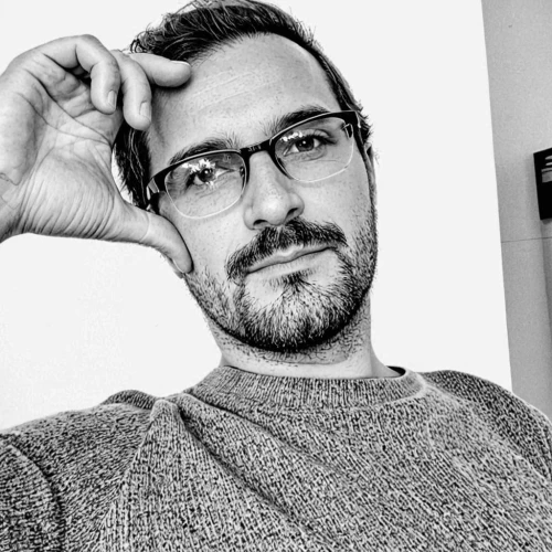 bespectacled,shorn hedge,shorn,reading glasses,professorial,spectacled,sophisticate,unshaven,color halftone effect,hazanavicius,bifocals,brille,spex,lunettes,shorn bush,studiously,iphoto,blogger icon,soderbergh,guaraldi,Design Sketch,Design Sketch,Black and white Comic