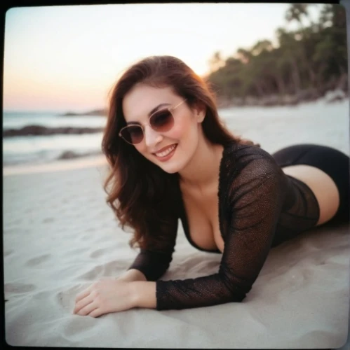 cornelisse,jennylyn,tamanna,oreiro,shailene,urvashi,kareena,tinseth,beach background,madhuri,soha,egwene,marimar,lakorn,barretto,steffi,hontiveros,hansika,teodorescu,fathia