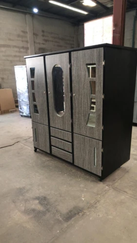 metal cabinet,shelterbox,thermoforming,will free enclosure,box car,kennel,shipping container,dumbwaiter,luggage compartments,speaker cab,storage cabinet,prefabricated,safes,courier box,cabinets,commercial hvac,house trailer,enclosures,prefabricated buildings,boxy