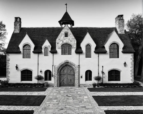 dumanoir,beguinage,convent,hluboka castle,kelmscott,almshouses,elizabethan manor house,gwydir,monasterio,archabbey,chateau margaux,charterhouse,kleinburg,the black church,almshouse,peterhouse,glencairn,hospitium,manoir,traquair,Illustration,Black and White,Black and White 33