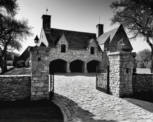 gatehouses,gainesway,hougoumont,domaine,chateau,santenay,chateau margaux,chateauneuf,witch's house,guardhouses,gevrey,borinage,henhouses,mudbrick,chateaux,manoir,forteviot,inglenook,stone gate,lychgate,Illustration,Black and White,Black and White 33