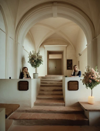 foyer,crypt,entrance hall,pilgrimage chapel,bärnstatt chapel,chapel,wedding hall,entranceway,interior view,interior,the interior,orangery,hall,crematorium,interior decor,cloistered,mirogoj,presbytery,pilgrimage church of wies,courtroom,Photography,General,Commercial
