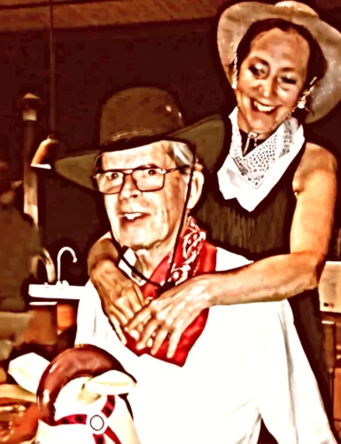 tango argentino,argentinian tango,pandero jarocho,old couple,tango,grandparents,ventriloquist,country-western dance,vintage man and woman,grama,square dance,grandparent,měsíček lékařský,dancing couple,kosmea,1920's,zaneprázdněný,1920's retro,man and wife,two people