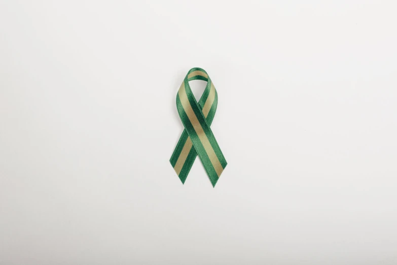 a ribbon with a green strip in the center