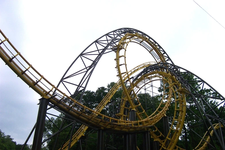 a roller coaster on an amut park ride